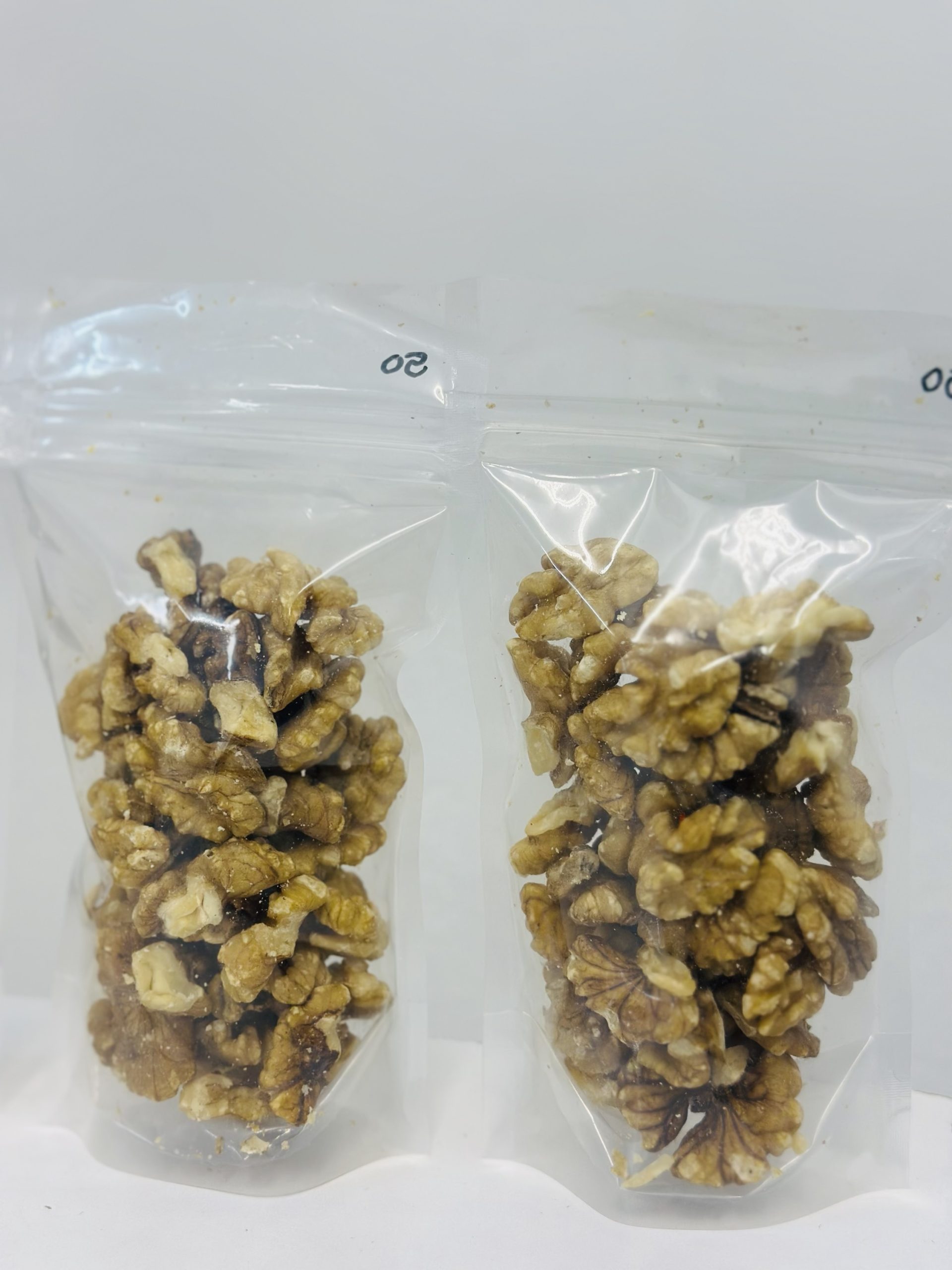 Walnuts 100 grams - Image 2