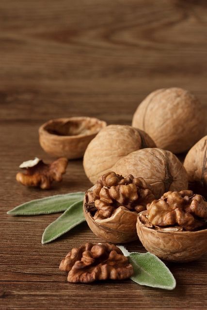 Walnuts 100 grams